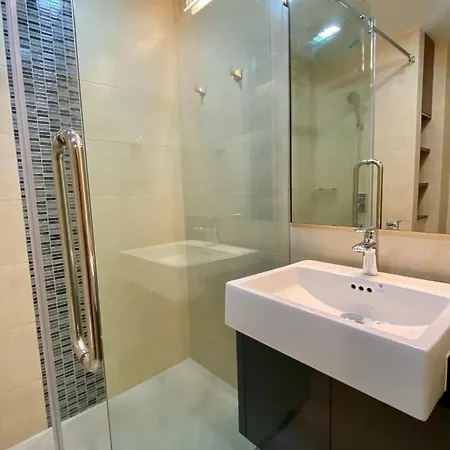 Escape Condominiums Beachfront Suites - Mae Phim Rayong Exterior photo