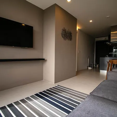 Escape Condominiums Beachfront Suites - Mae Phim Rayong Exterior photo