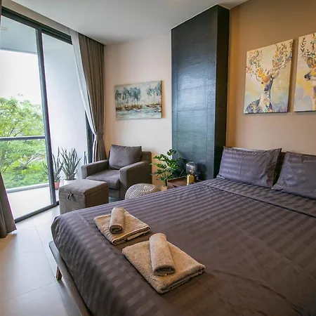 Escape Condominiums Beachfront Suites - Mae Phim Rayong Exterior photo
