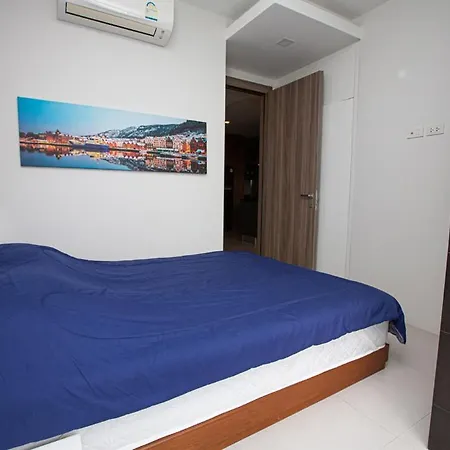Escape Condominiums Beachfront Suites - Mae Phim Rayong Exterior photo