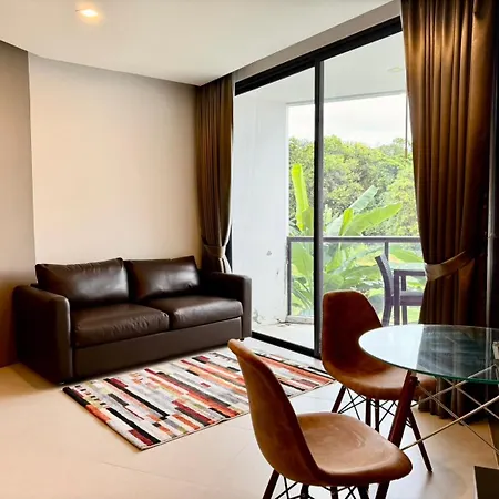Escape Condominiums Beachfront Suites - Mae Phim Rayong Exterior photo