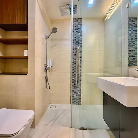Escape Condominiums Beachfront Suites - Mae Phim Rayong Exterior photo