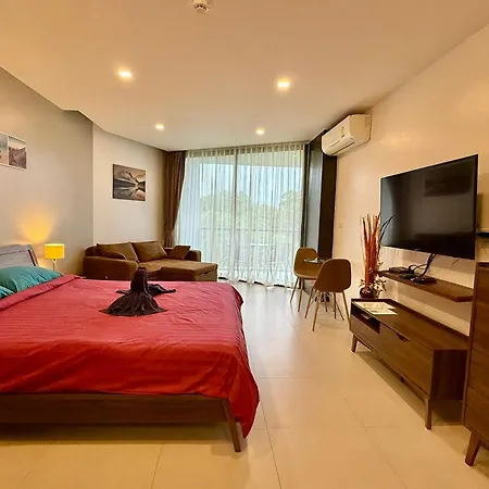 Escape Condominiums Beachfront Suites - Mae Phim Rayong Exterior photo