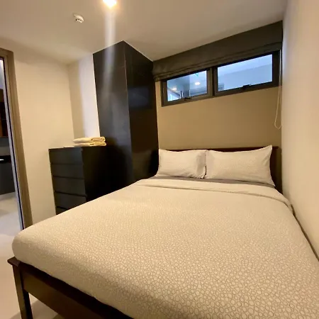 Escape Condominiums Beachfront Suites - Mae Phim Rayong Exterior photo