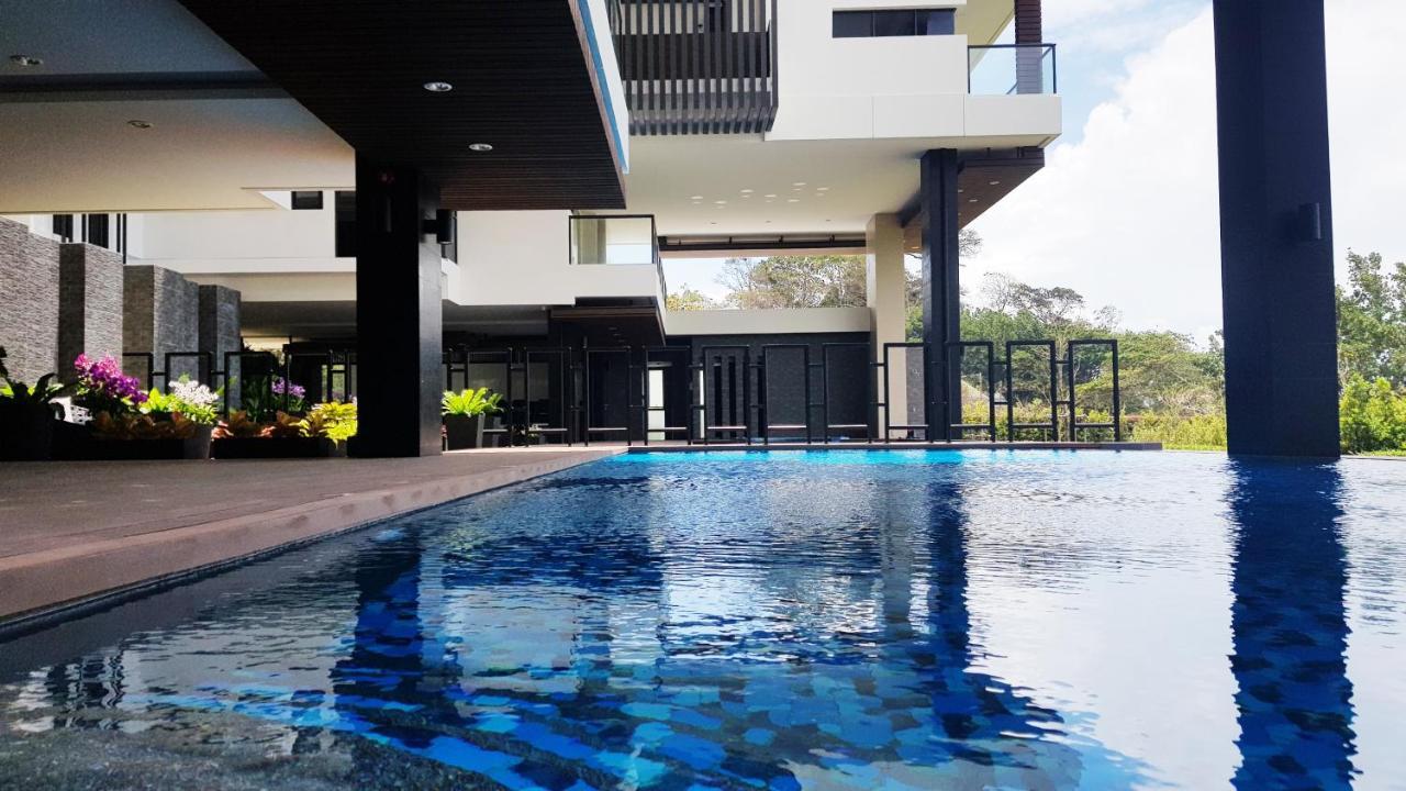 Escape Beachfront - Mae Phim