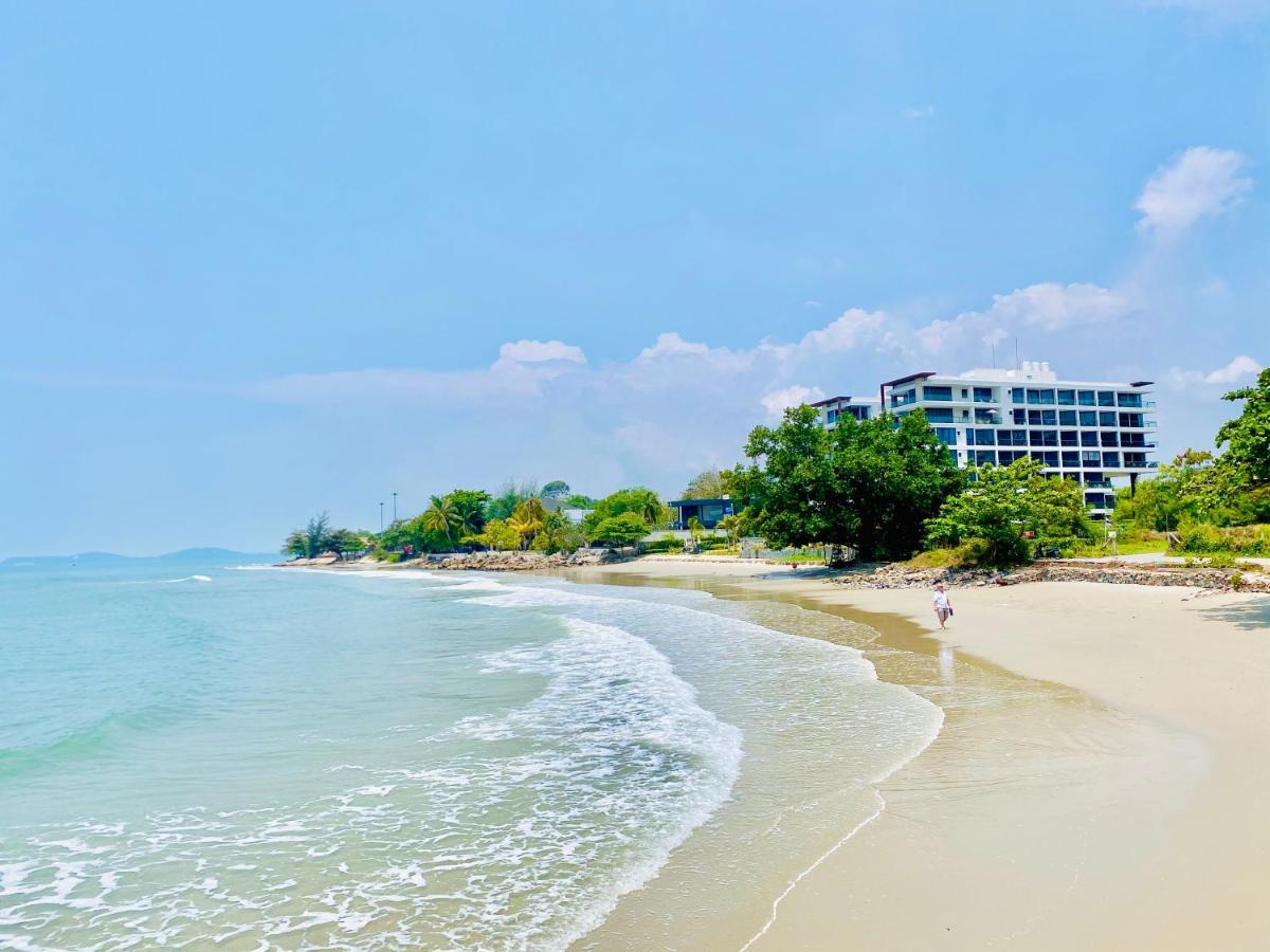 Escape Beachfront - Mae Phim Apartment *