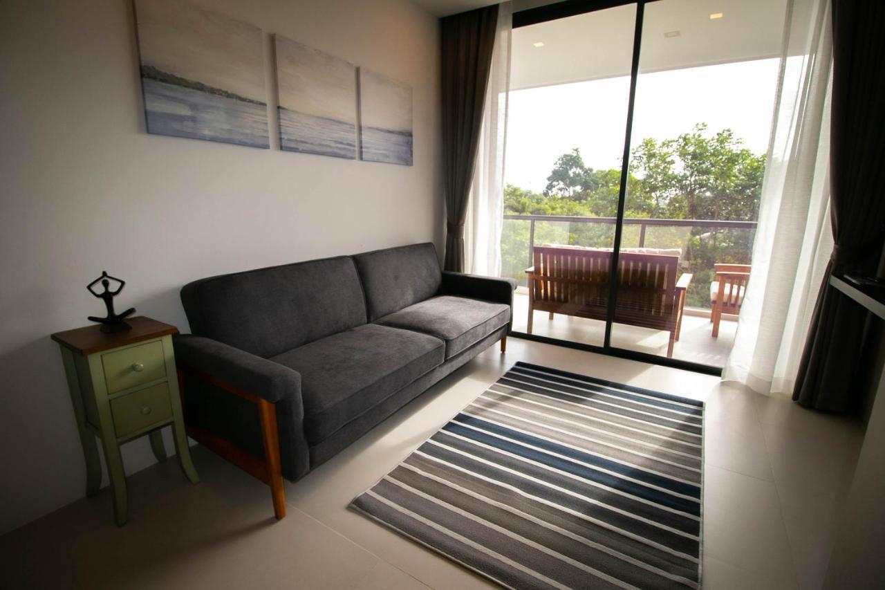 Apartment Escape Beachfront - Mae Phim Rayong