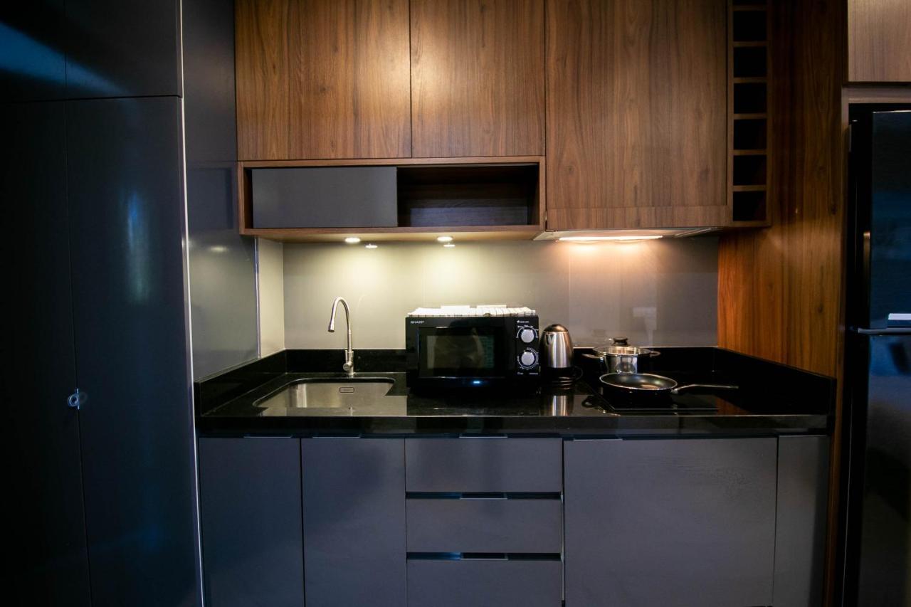 Escape Beachfront - Mae Phim Apartment *
