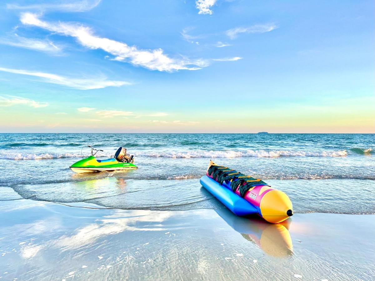 Escape Beachfront - Mae Phim Apartment Rayong