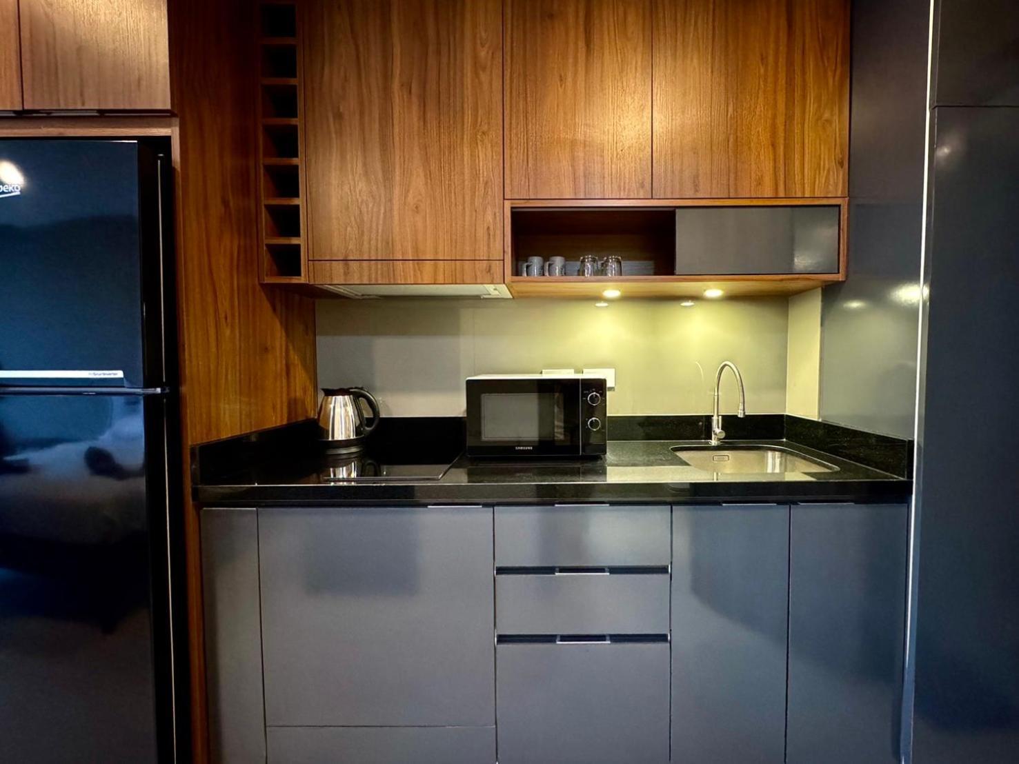 Escape Beachfront - Mae Phim Apartment Rayong